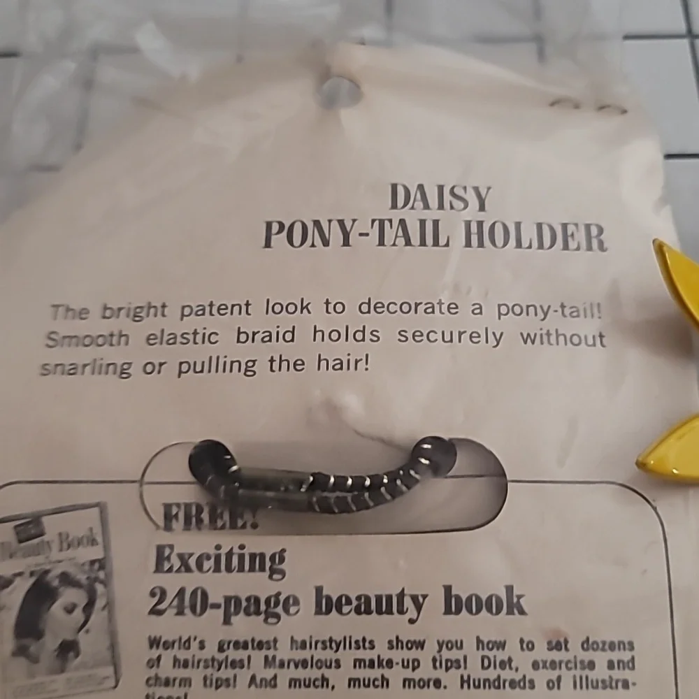 Vintage‎ Tip-Top Pony-Tail Holders, NIP, Two (2) Matching Hair Accessories